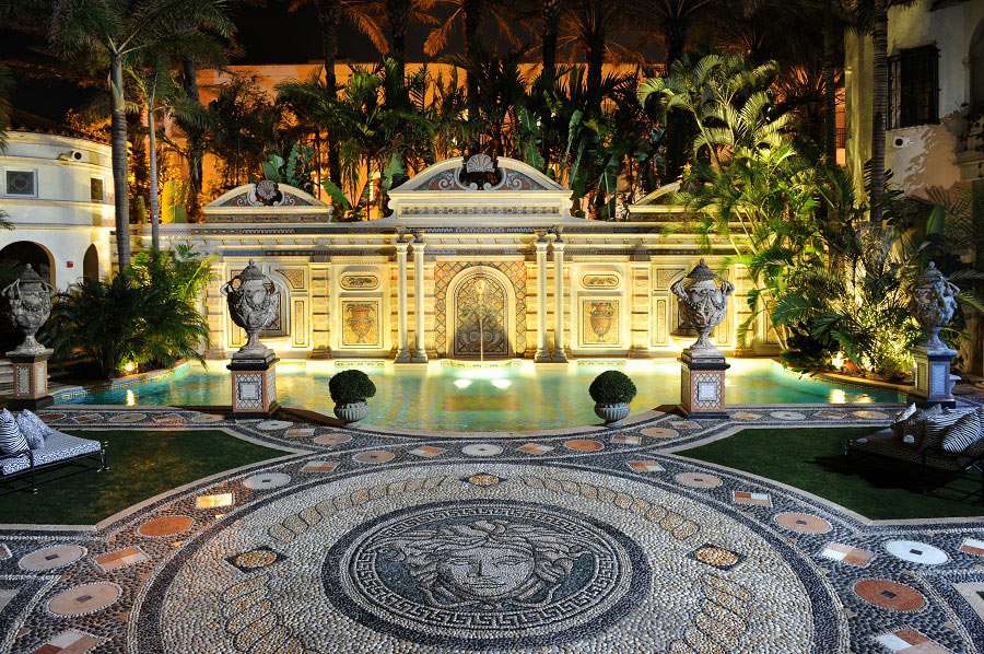 versace-mansion-pool-night