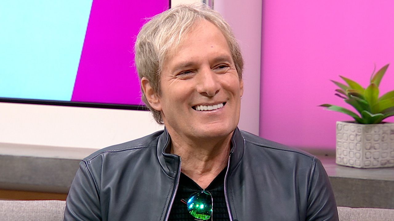 How many grandchildren does michael bolton have?