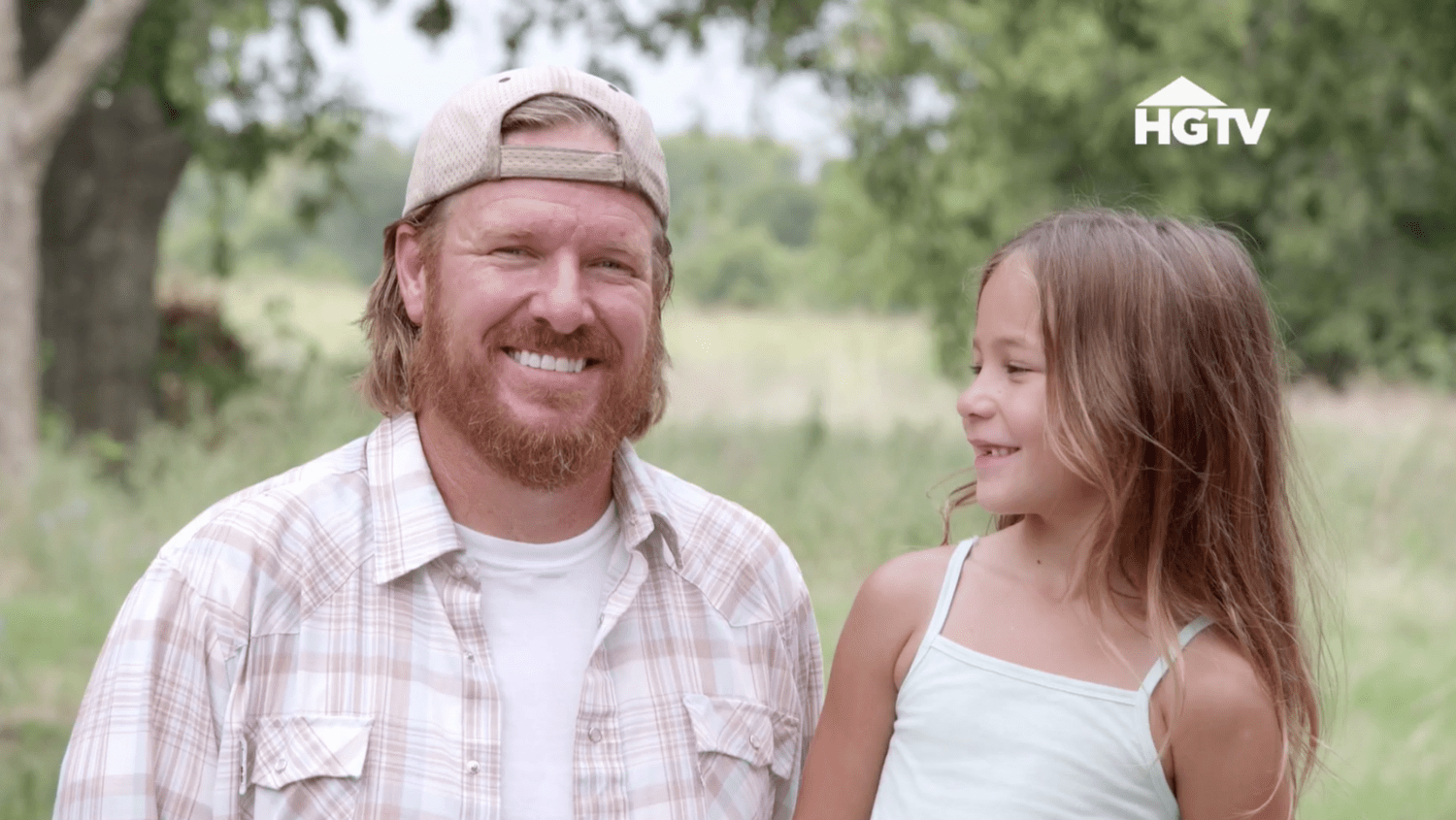 Chip and Joanna Gaines' youngest daughter, Emmie Kay, helps her da...