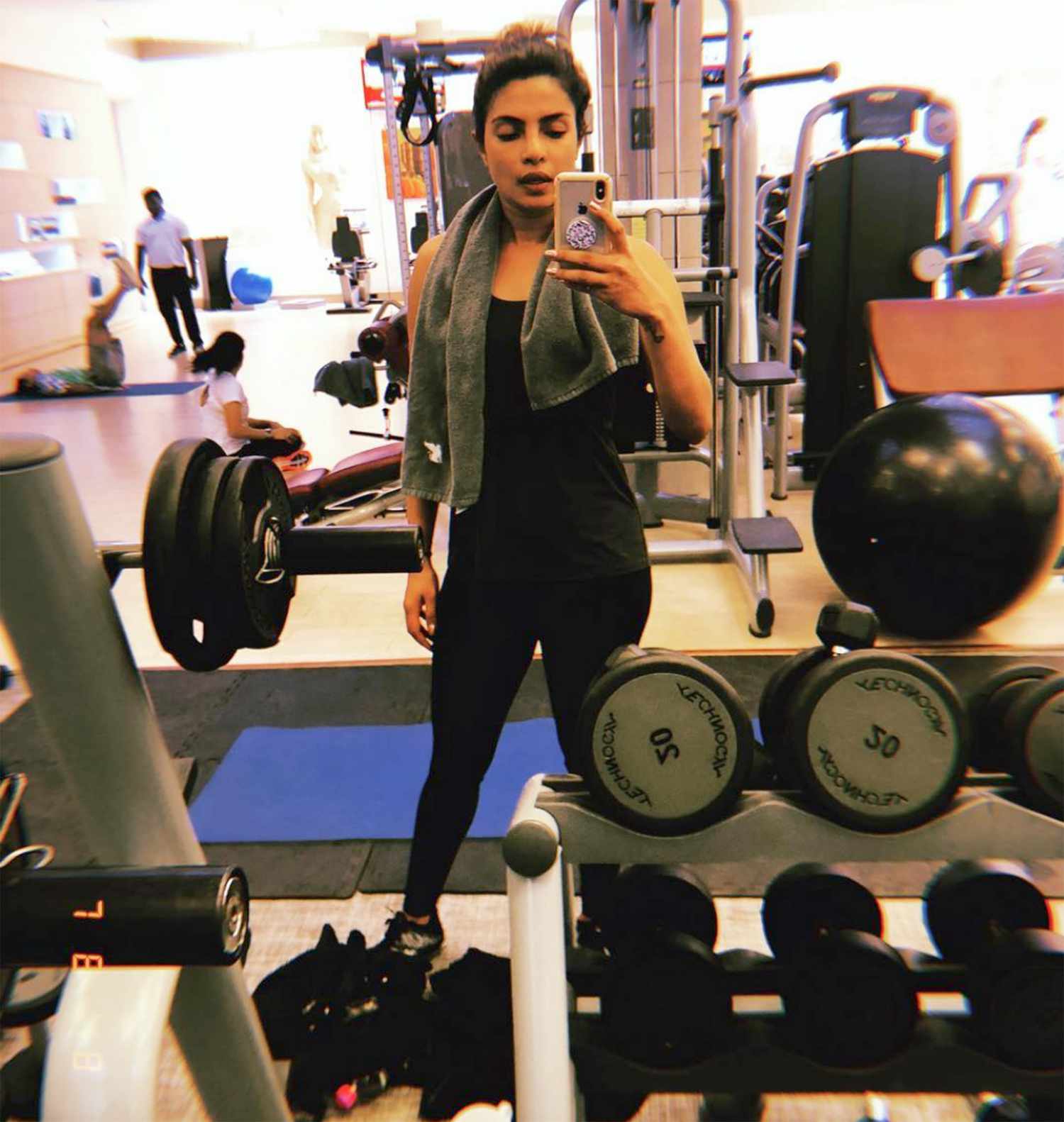 Priyanka Chopra Posts Gym Selfie-- See Pic | PEOPLE.com