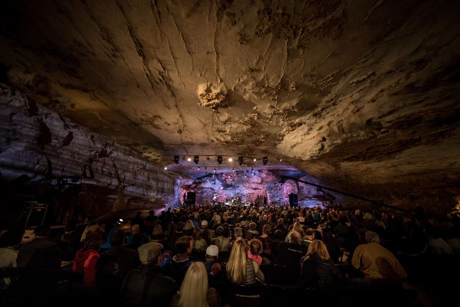 the-caverns-pelham-tennessee-bluegrass-underground