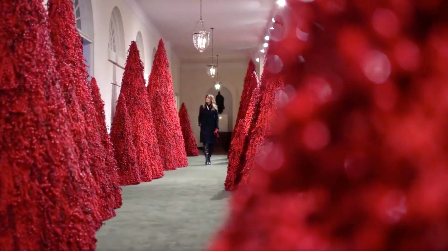 Melania Trump red Christmas treesCredit: FLOTUS/Twitter