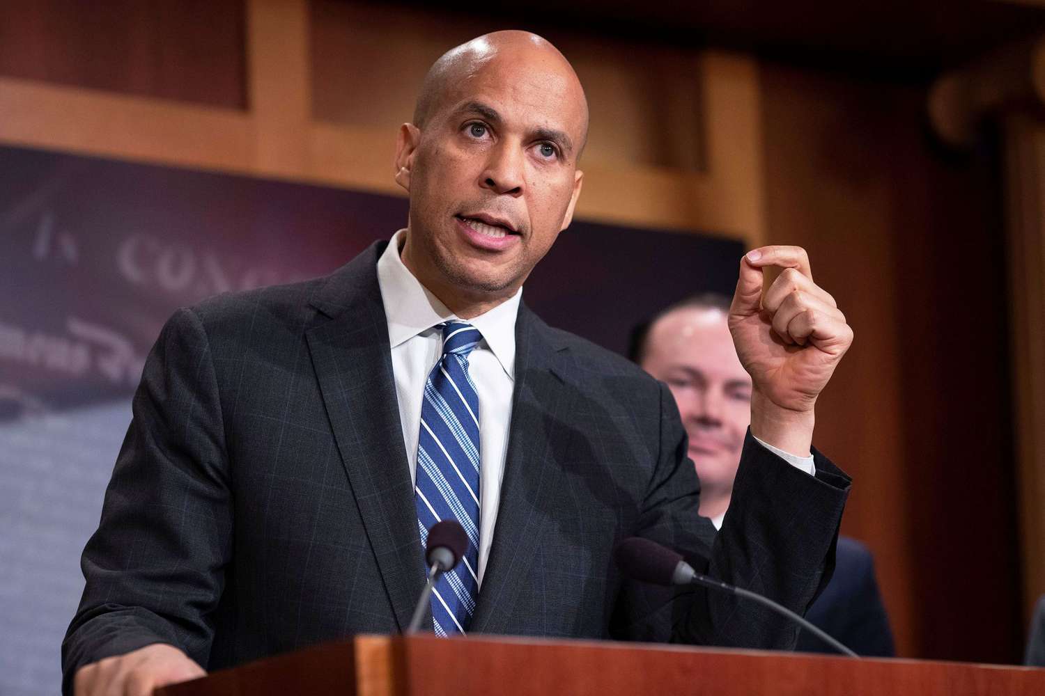 Sen. Cory Booker Condemns Trump&rsquo;s Stance On Women