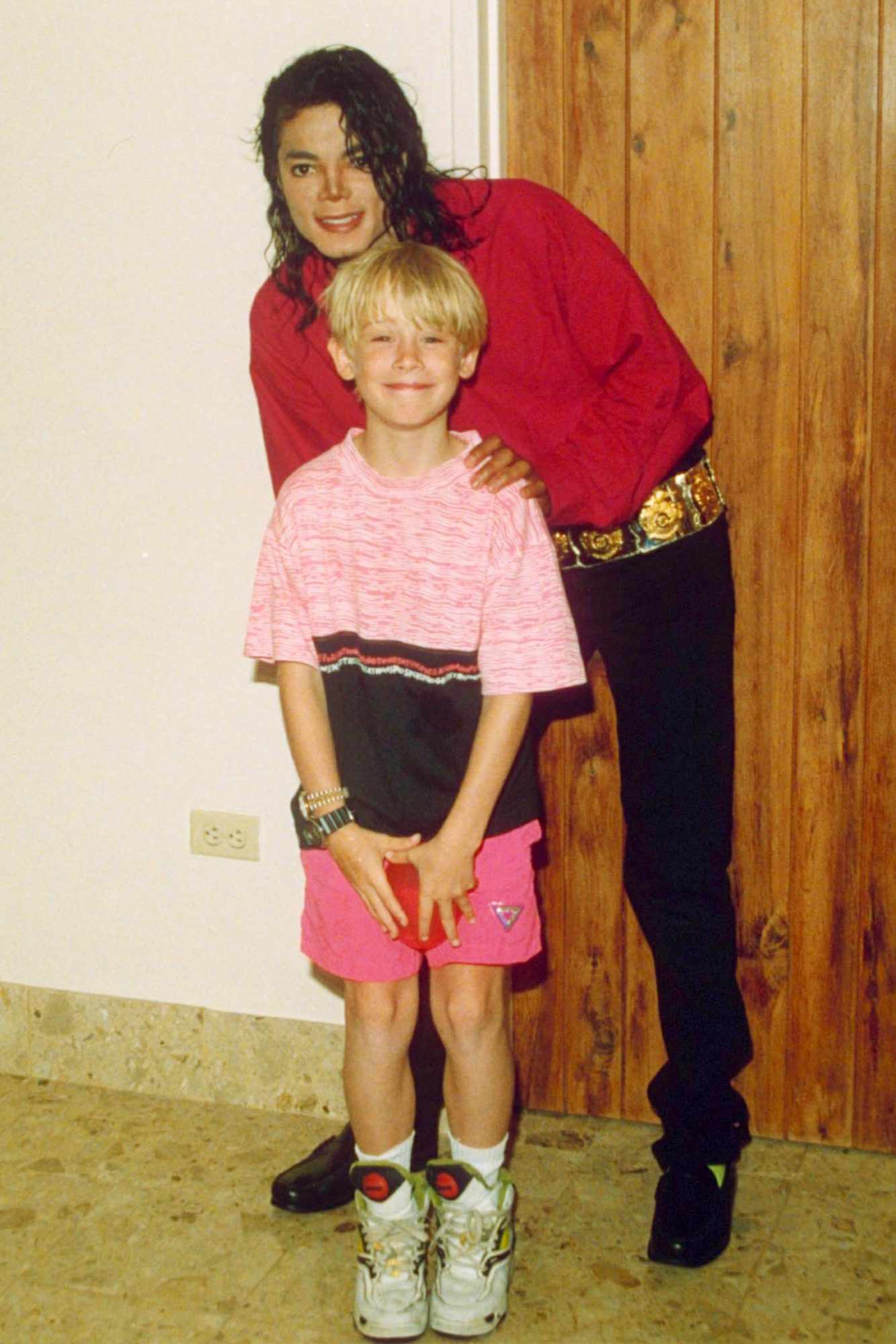 Michael Jackson with Macaulay Culkin in Bermuda, West Indies - 1991