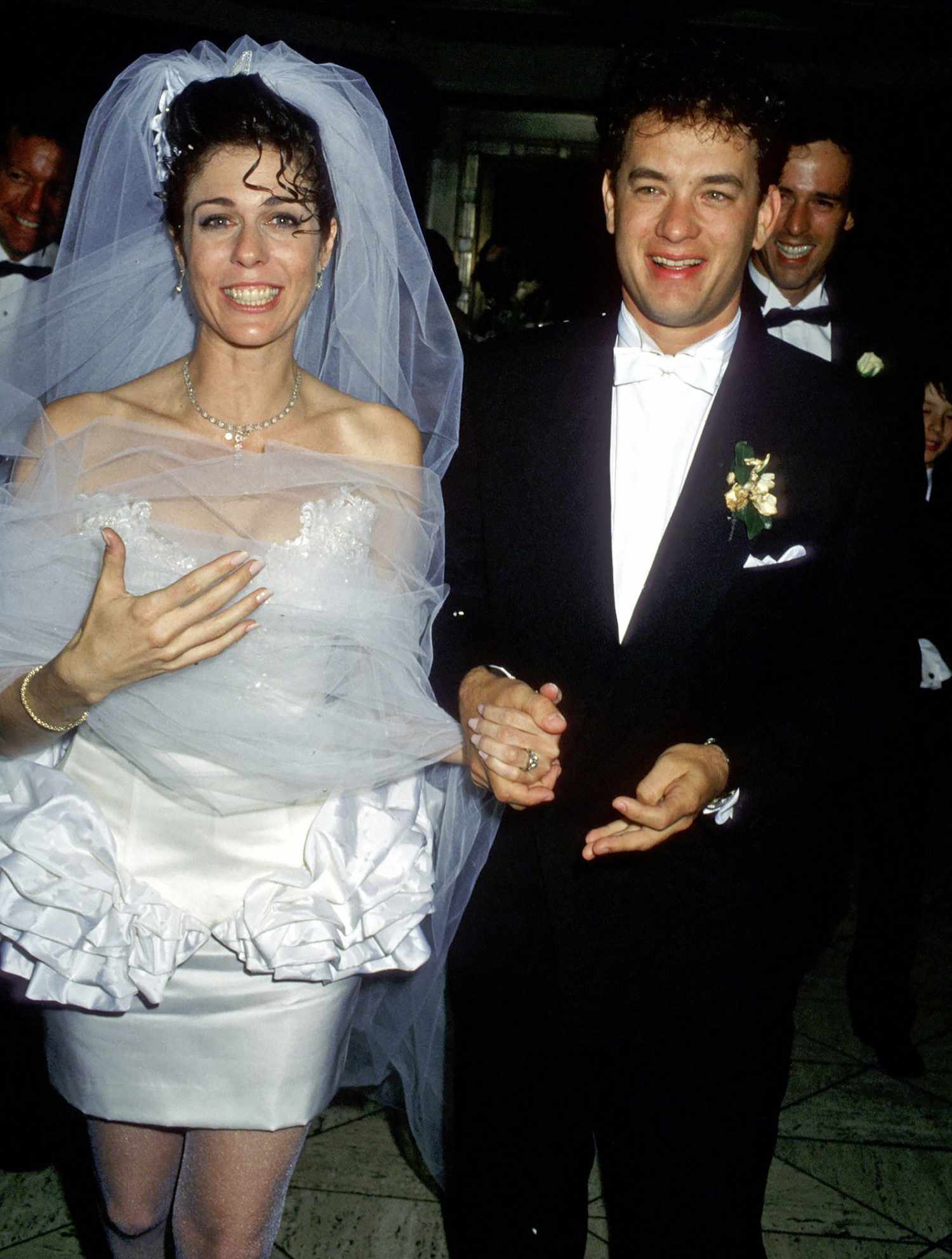 Rita Wilson Celebrates 32nd Wedding Anniversary to Tom Hanks ...