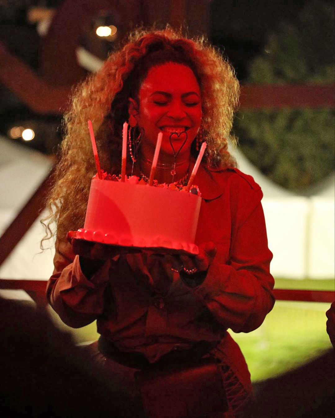 Beyonce Birthday cake
