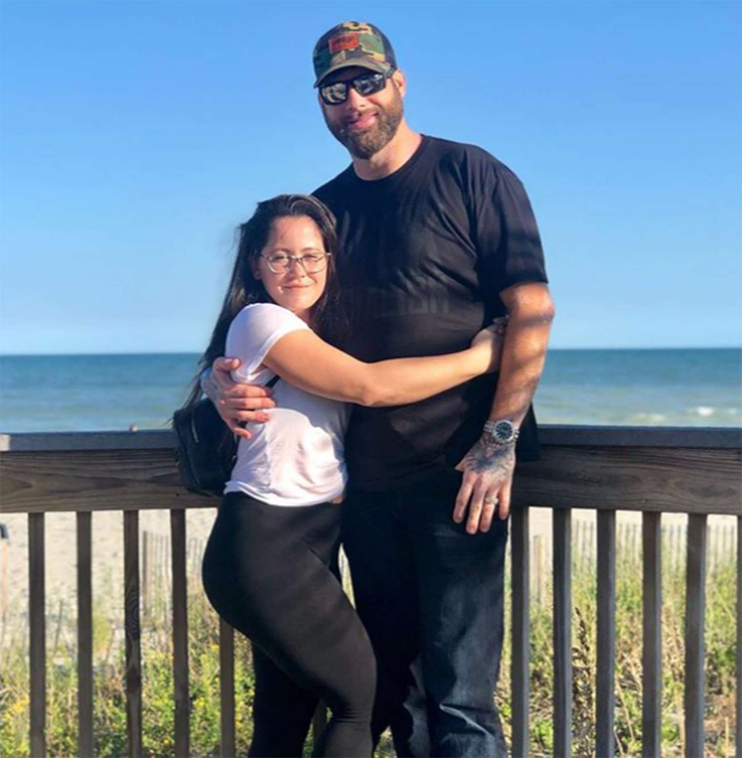 <p>After two years of marriage, the Teen Mom 2 star filed for divorce from Eason.</p>
                            <p>Evans announced the split on Instagram on Oct. 31, writing, "The kids and I have moved away from David. Nobody gets into a marriage expecting it to end but I know that's what is best for me, and for my kids. Today I have filed papers to start that process."</p>
                            <p>She also shared how she's reflected on her life since being fired from Teen Mom 2 after Eason allegedly shot and killed their dog earlier this year, writing, "Like anyone else I want what's best for my kids and I want to be happy. With the time I took away from Teen mom I've started looking at my life differently and I know I need to make changes. I'm starting now."</p>
                            