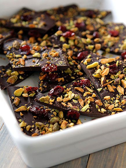 CHOCOLATE BARK WITH PISTACHIOS