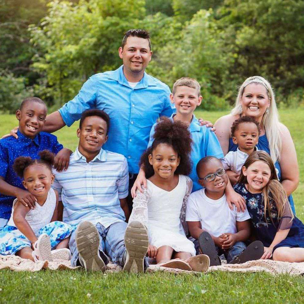 Couple keeps 6 siblings together through adoption: 'There's lots of love and chaos'