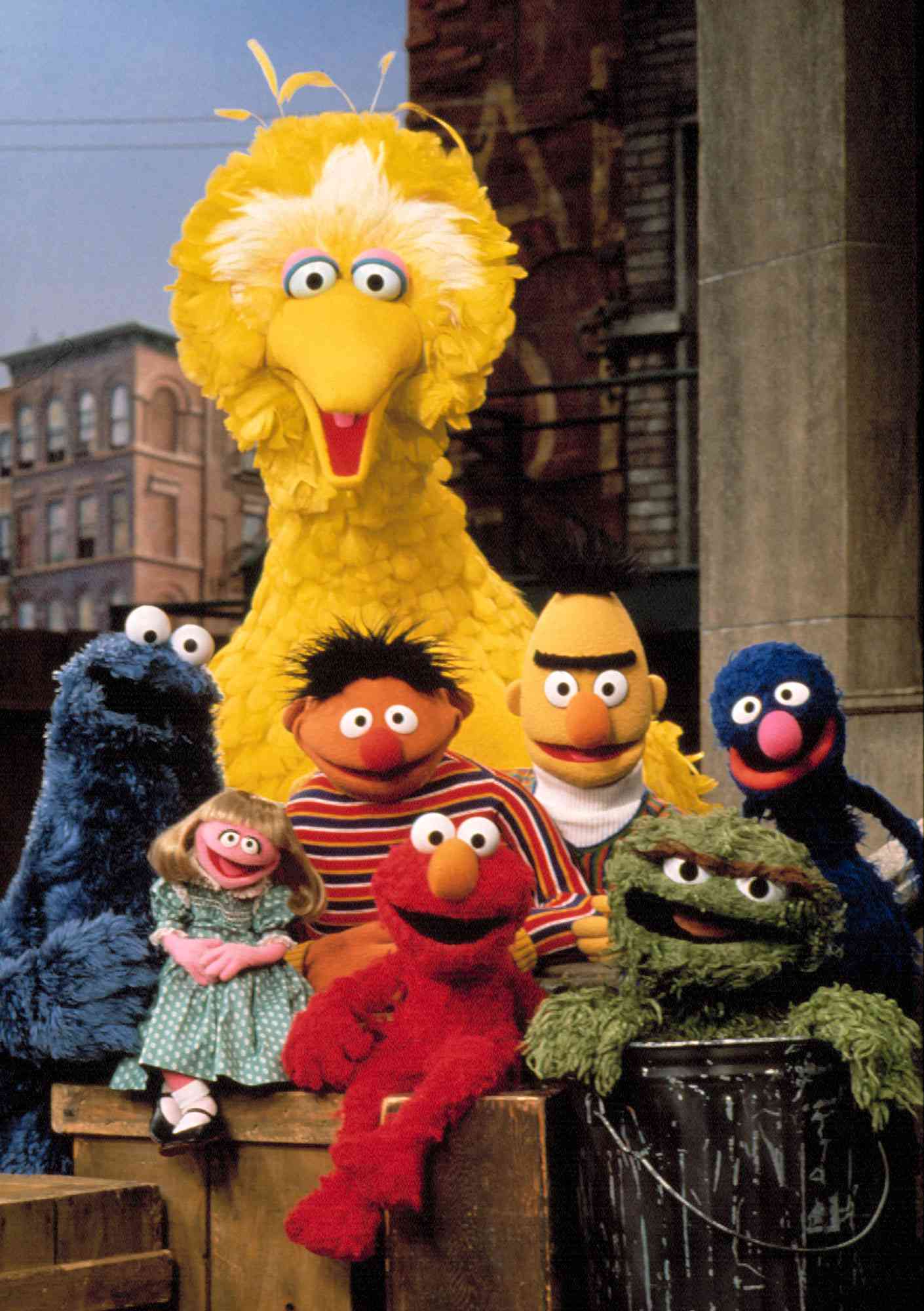 SESAME STREET, (L-R), Cookie Monster, Prairie Dawn, Big Bird, Ernie, Elmo, Bert, Oscar the Grouch, G