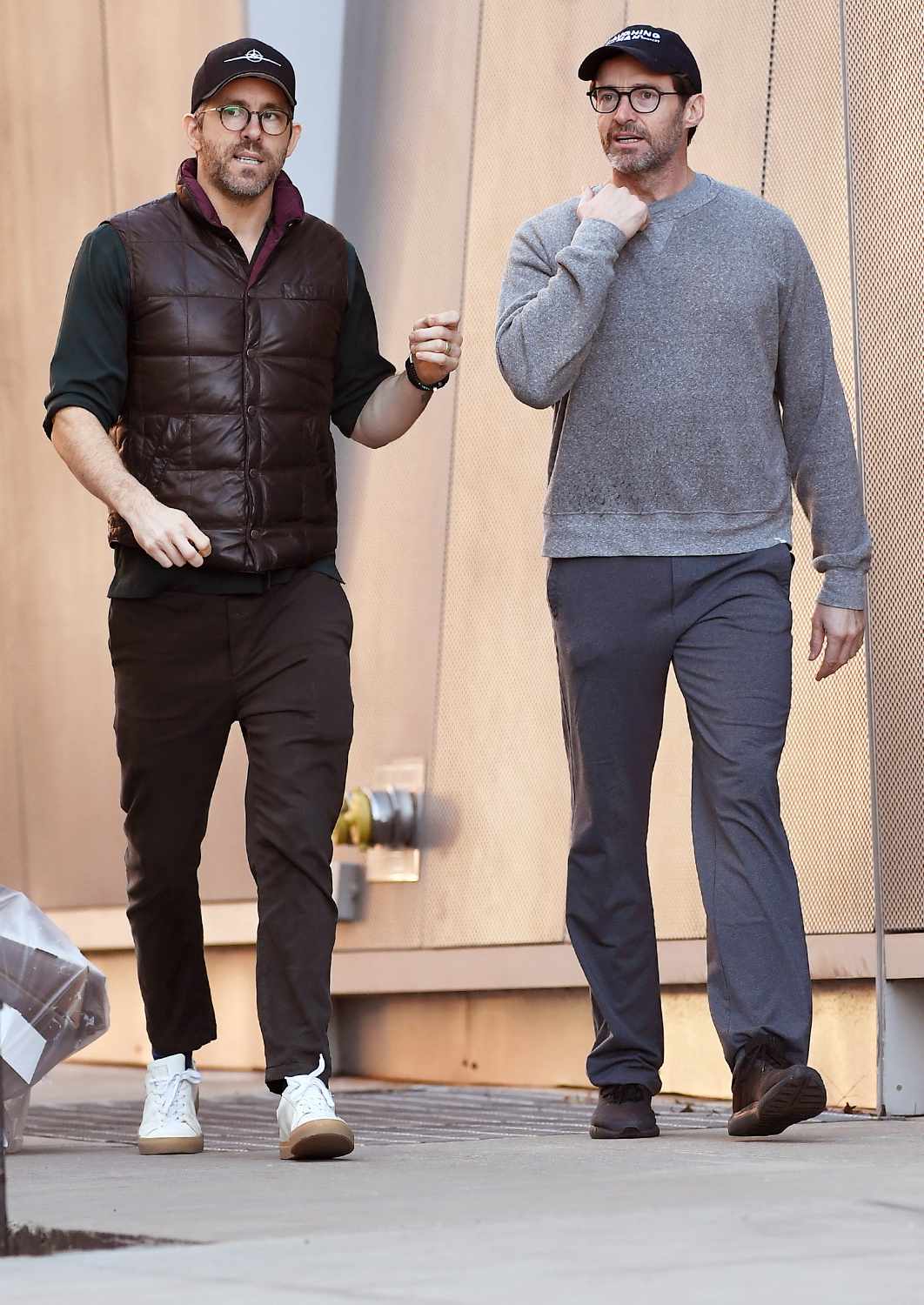 Ryan Reynolds and his Best Friend Hugh Jackman are photographed spending Christmas Eve together by talking a morning walk in New York City this morning.