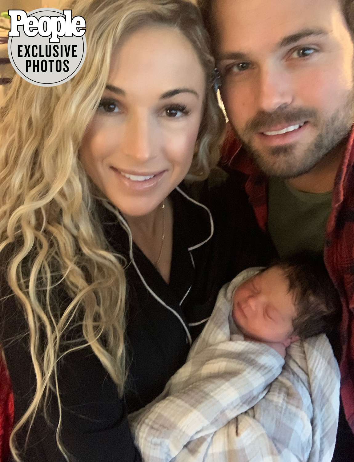 <p>Chuck Wicks and wife Kasi welcomed their first child together, a son, on Friday, Dec. 4, his rep confirmed exclusively to PEOPLE.</p>
                            <p>Tucker, who weighed 8 lbs., 13 oz., and measured 18.5 inches long, was born at 2:30 p.m.in Nashville, Tennessee, arriving with a full head of dark hair.</p>
                            <p>"Kasi and I are beside ourselves. The IVF process is an extremely emotional one and so many many tears were shed of joy and love when Tucker arrived into the world healthy and perfect," said Wicks, who dropped his new single "Old with You" the day Kasi (whom the song is about) was induced. "We can't wait to shower him with love every single day. Also... Kasi is a rockstar!"</p>
                            