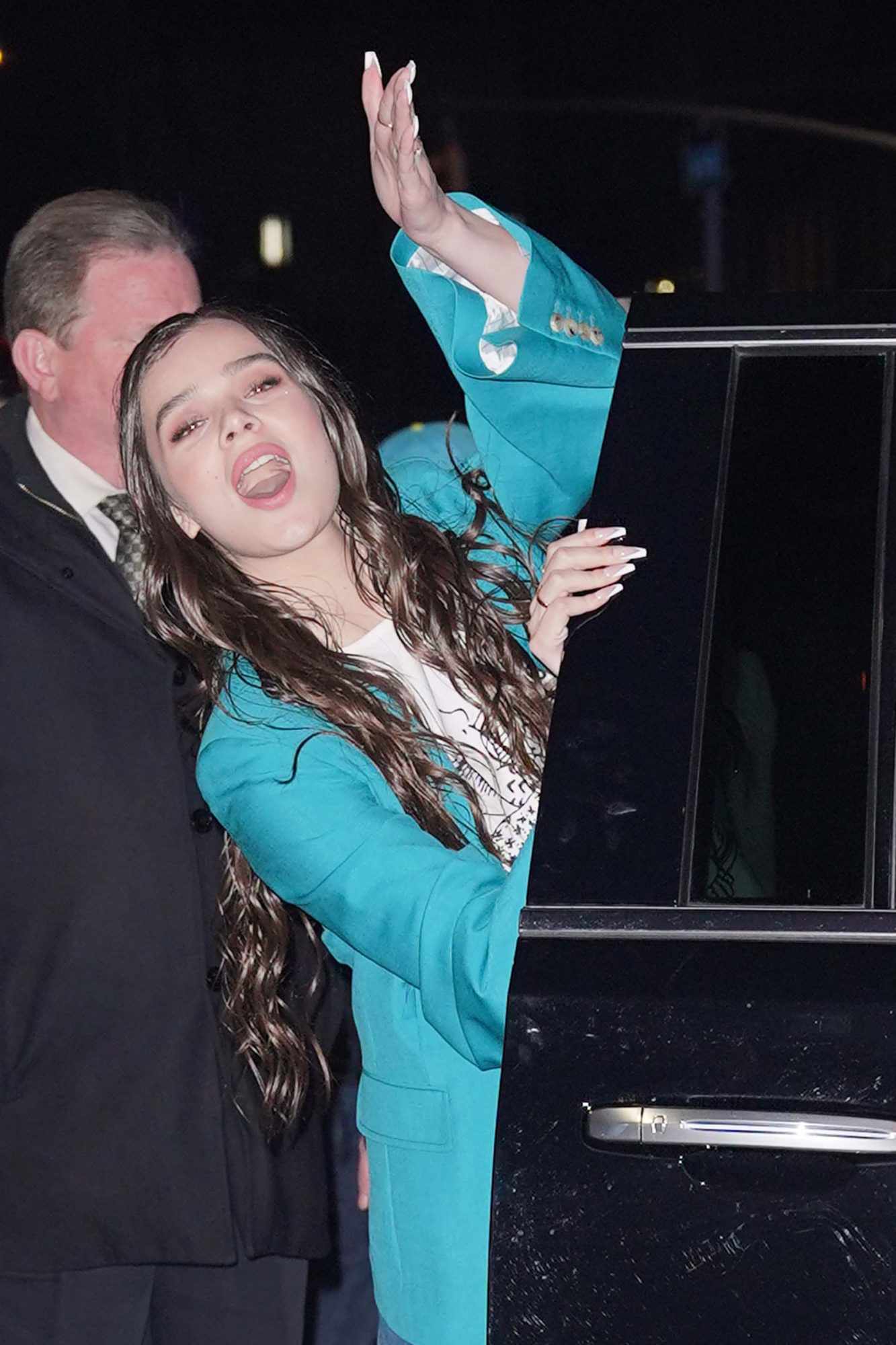 Hailee Steinfeld Leaving The Late Show With Stephen Colbert