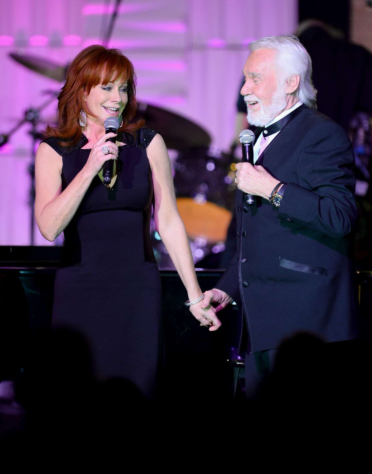 Reba McEntire Says Late Kenny Rogers 'Saved My Sanity' After Her Band's 1991 Fatal Plane Crash'Saved My Sanity' After Her Band's 1991 Fatal Plane Crash