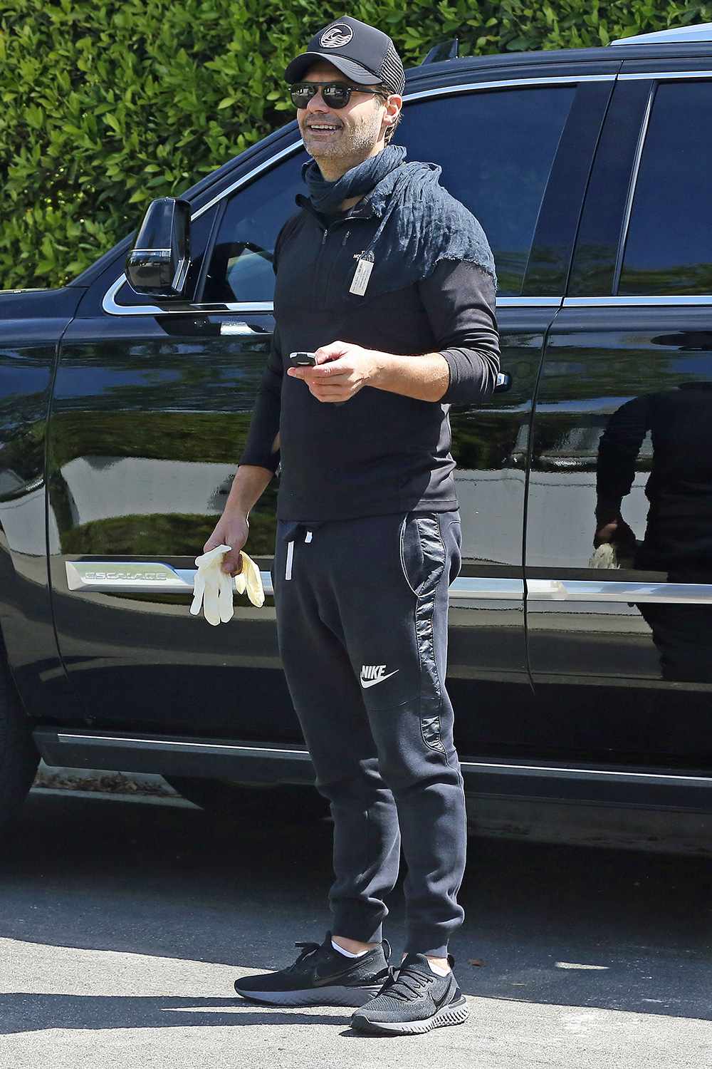 Ryan Seacrest steps out in LA wearing a mask