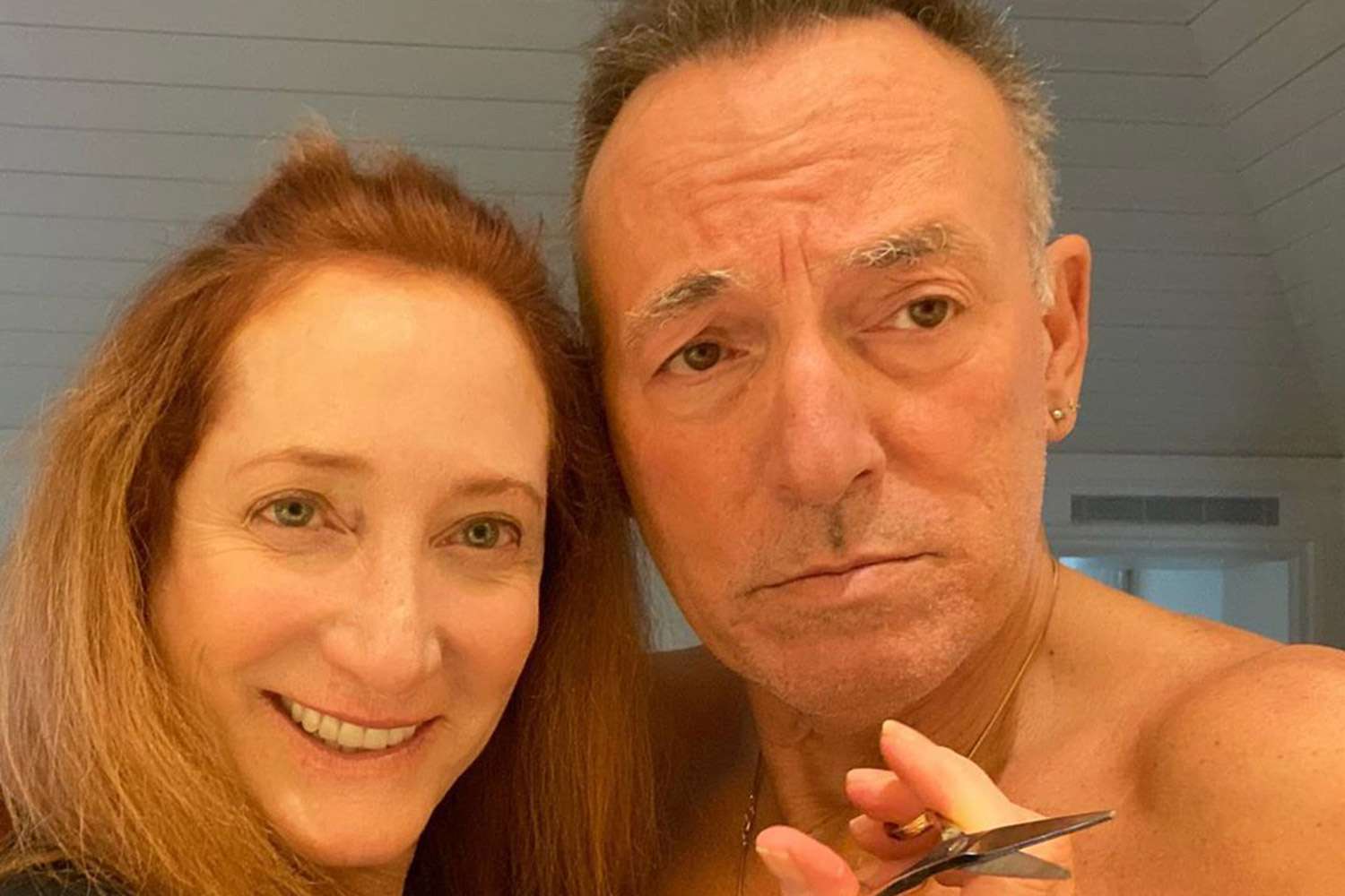 Bruce Springsteen Gets a Fresh Cut From His Wife, Patti Scialfa