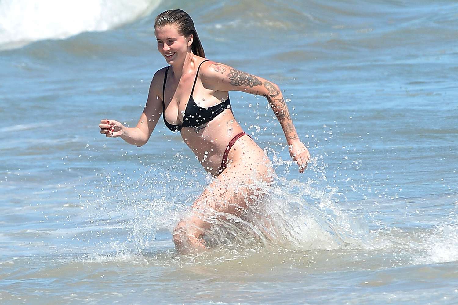 Jennifer runyon bikini