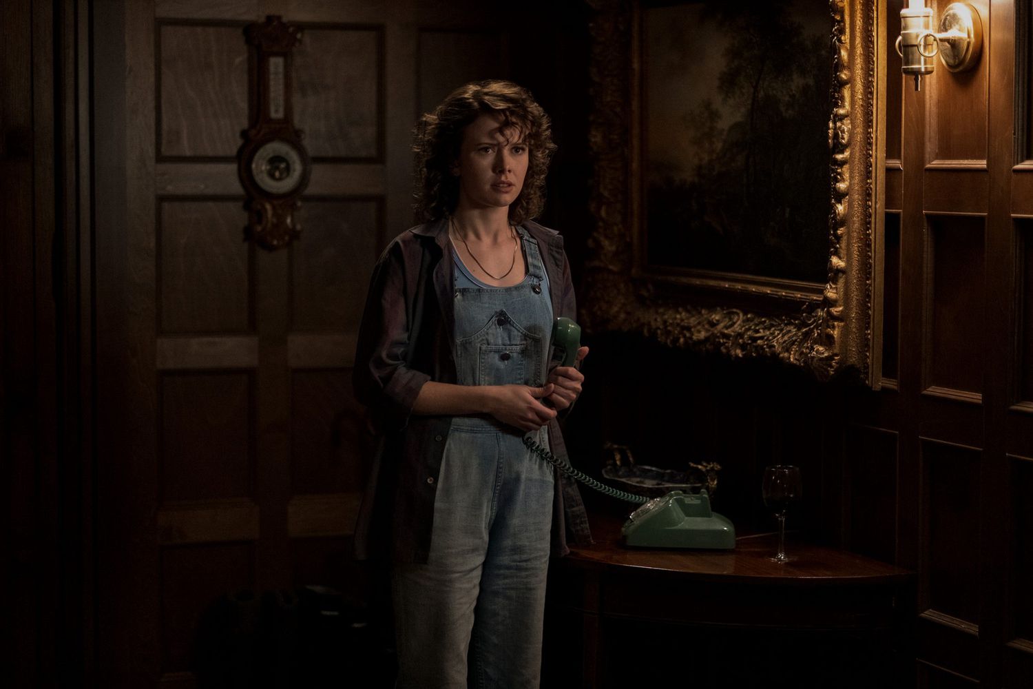 Netflix Releases First Look at The Haunting of Bly Manor | PEOPLE.com