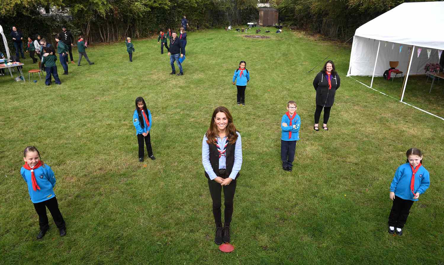 Kate Middleton Roasts Marshmallows With Scouts People Com