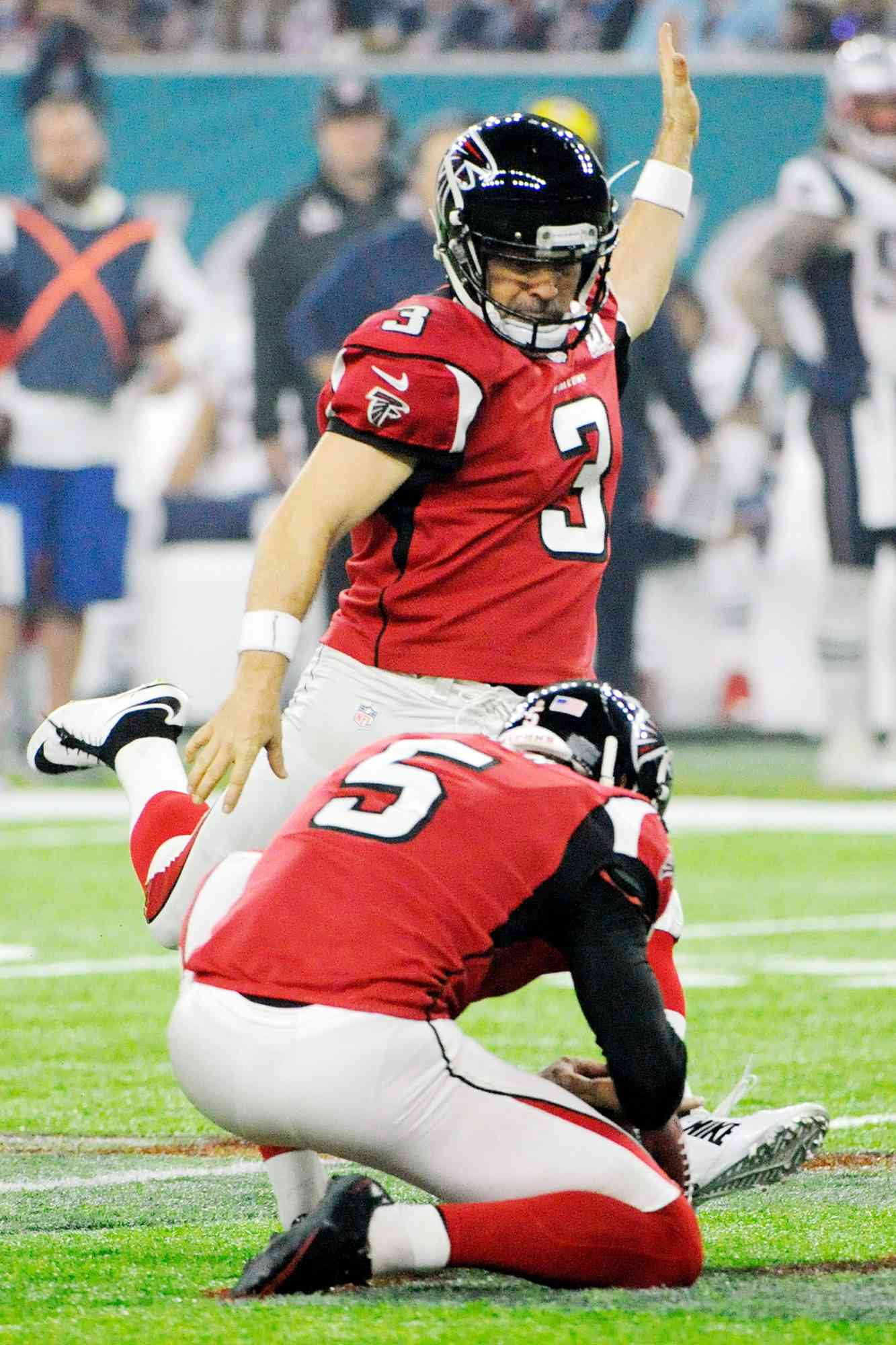Matt Bryant #3 of the Atlanta Falcons kicks a field goal against the New England Patriots during Super Bowl 51
