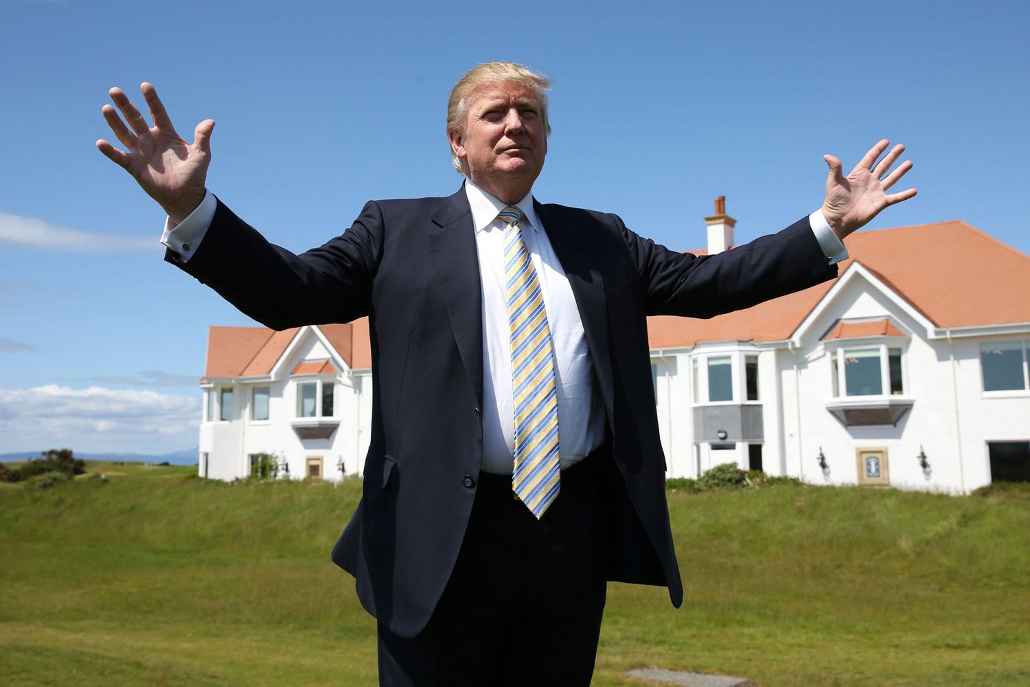 Donald Trump visits Turnberry Golf Club