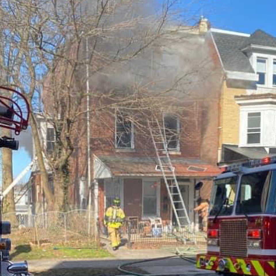 70-Year-Old Veteran with Lung Issues Enters Burning Home to Rescue Neighbor from Fire