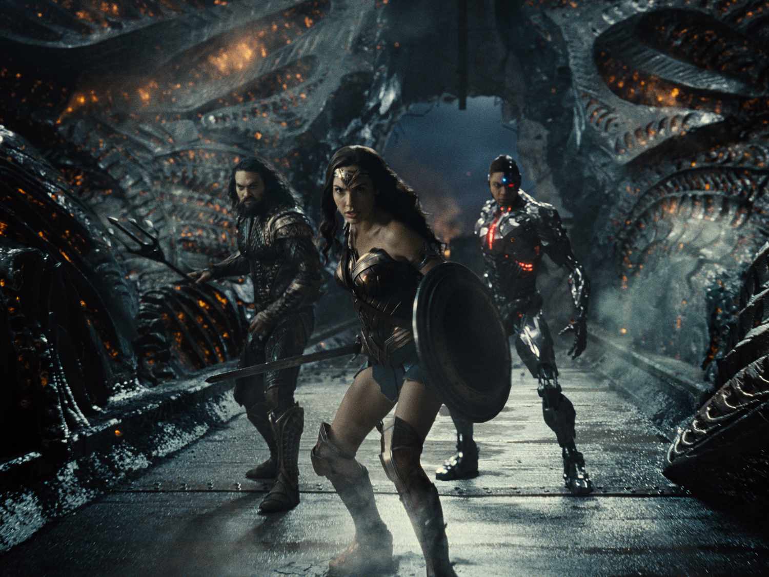 Jason Momoa (Aquaman / Arthur Curry), Gal Gadot (Diana Prince / Wonder Woman), Ray Fisher (Cyborg / Victor Stone) Zack Snyder’s Justice League