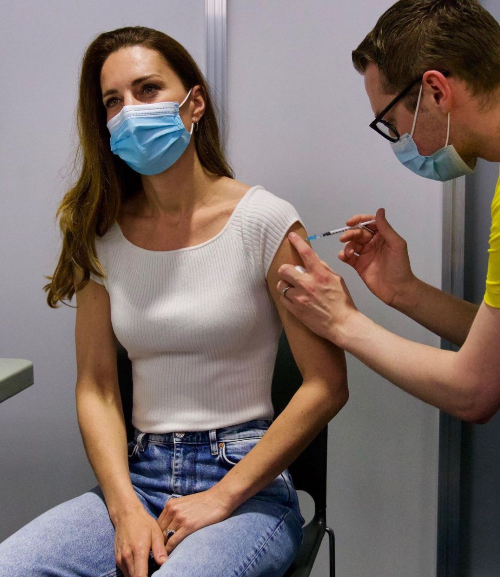 Kate Middleton gets vaccine