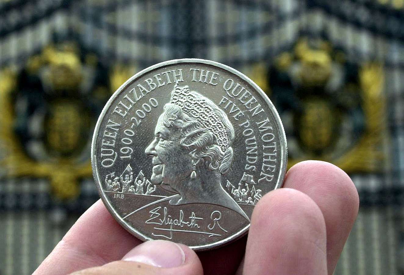 Royal commemorative coin