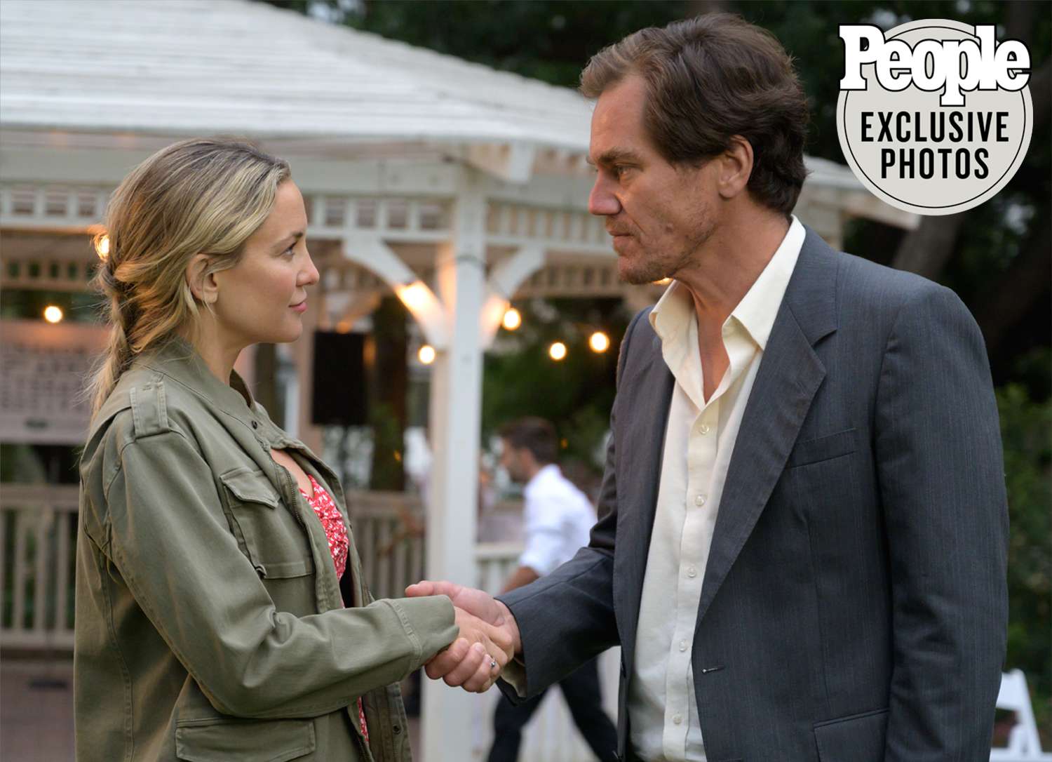 See Kate Hudson and Michael Shannon in the First Look for Comedy Shriver