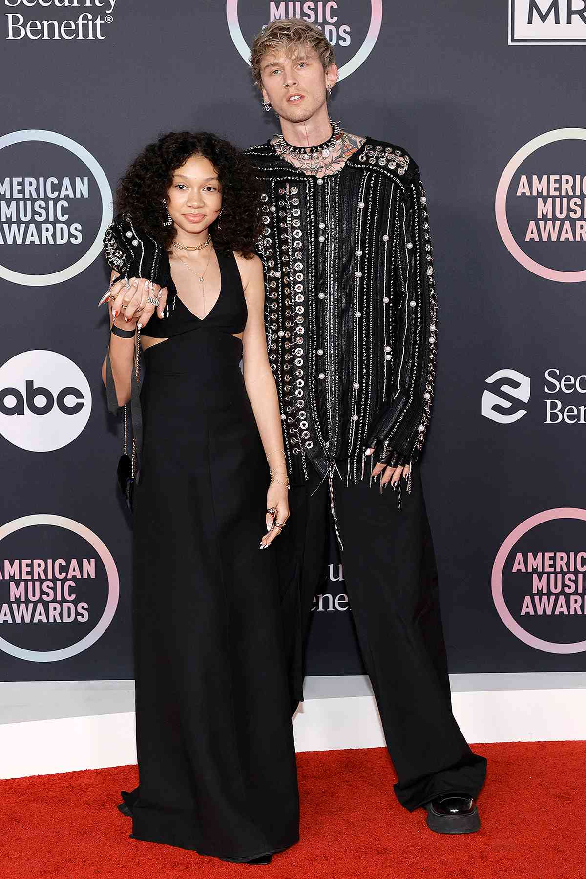 Machine Gun Kelly Poses with Daughter Casie at the 2021 American Music Awards