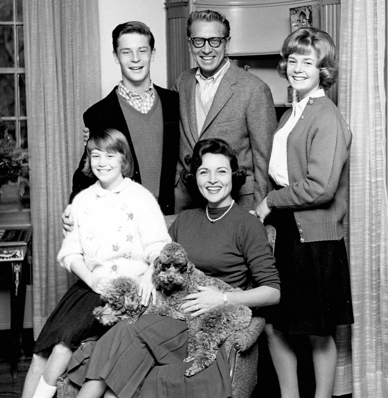 BETTY WHITE with her family. The Ludden family, SARAH, DAVID, husband ALLEN, MARTHA, BETTY WHITE, and their dogs, Willie and Emma