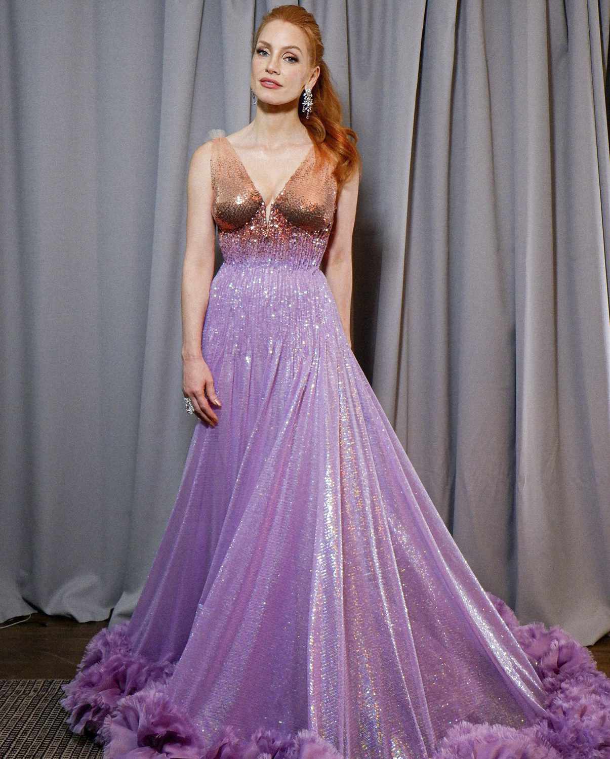 Jessica Chastain Wears Ombre Gucci Gown at the 2022 Oscars  PEOPLEcom