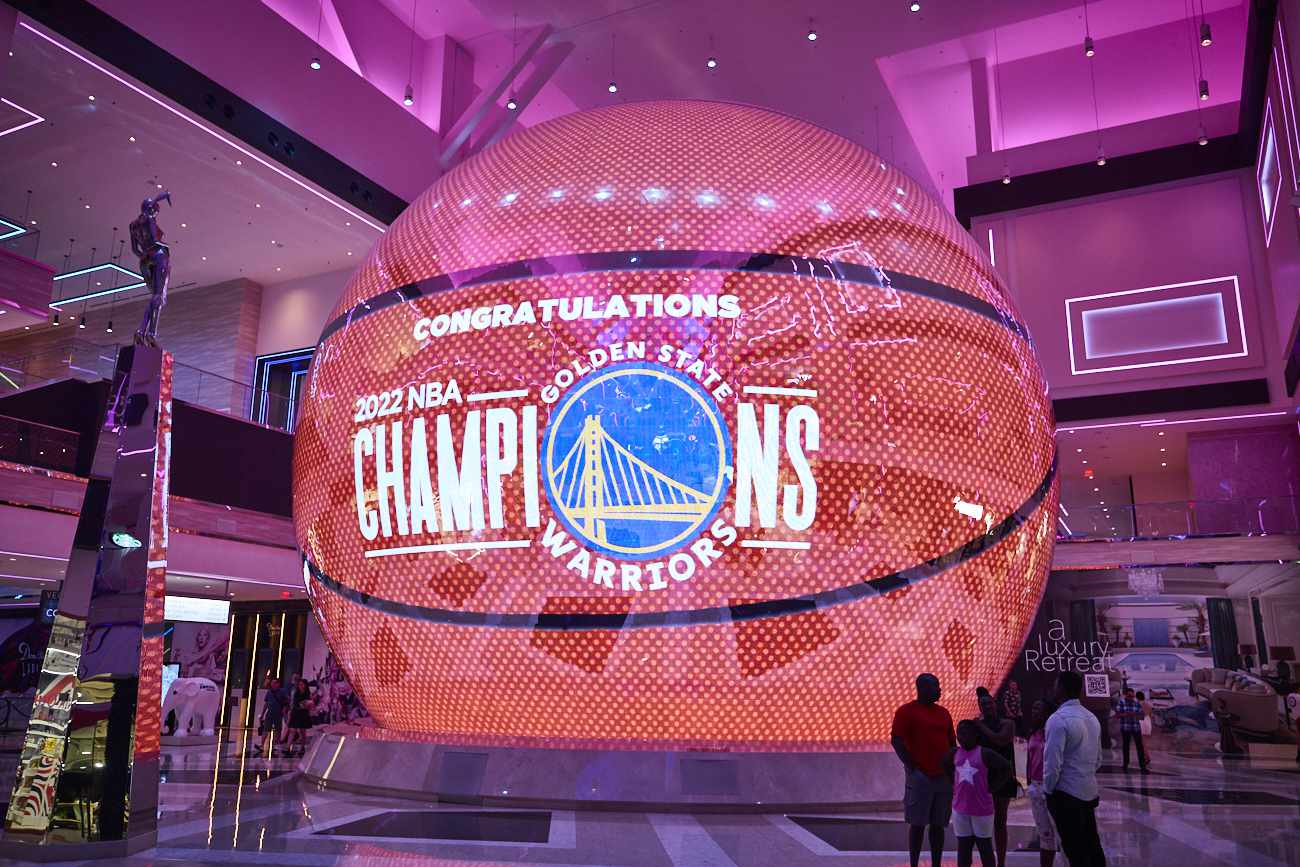 Golden State Warriors Celebrate NBA Championship Win at Resorts World Las Vegas.  Photo/Video Credit: Tony Tran