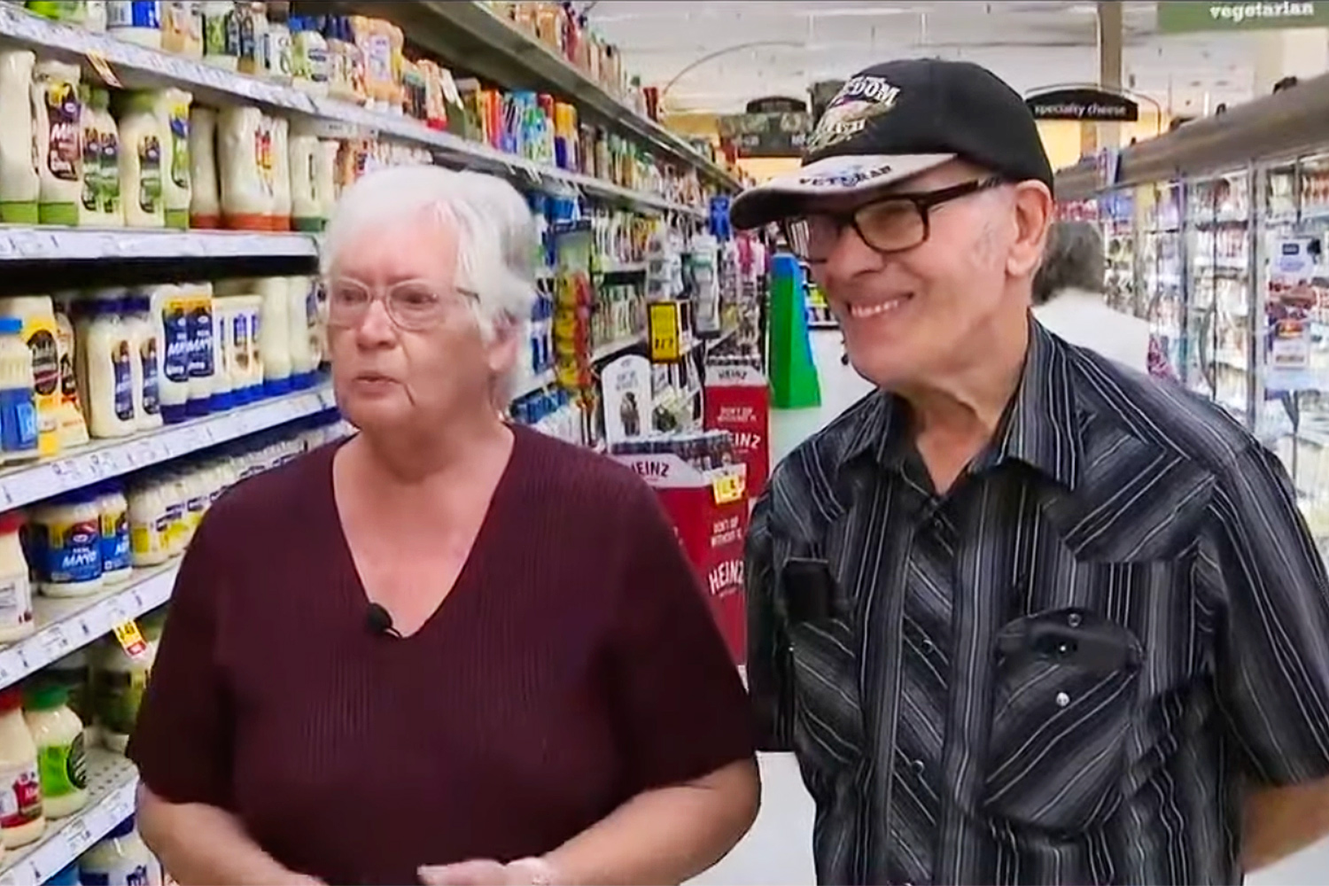 couple gets married in supermarket where they met