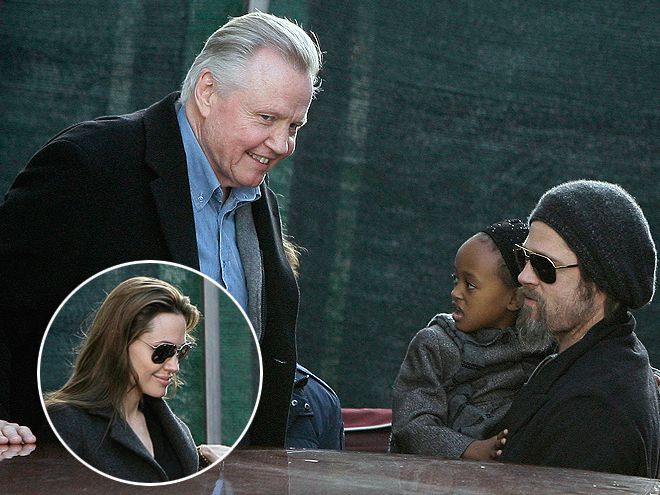 Angelina Jolie, Jon Voight, Brad Pitt, Sahara