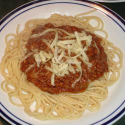 Spaghetti a la boloñesa fácil | People en Español