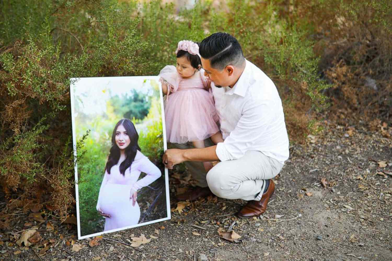Padre recuerda a su esposa fallecida en emotiva sesión de fotos con su bebé  y sintió la presencia de su amada | People en Español