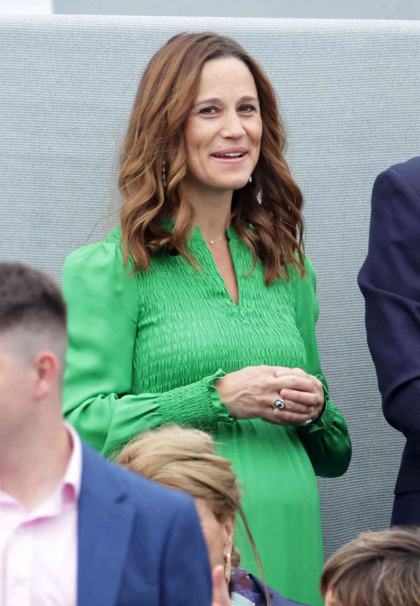 Pippa Middleton embarazada tercer hijo vestido verde