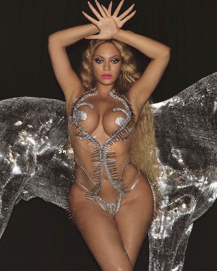 Los looks de Beyonce en Renaissance