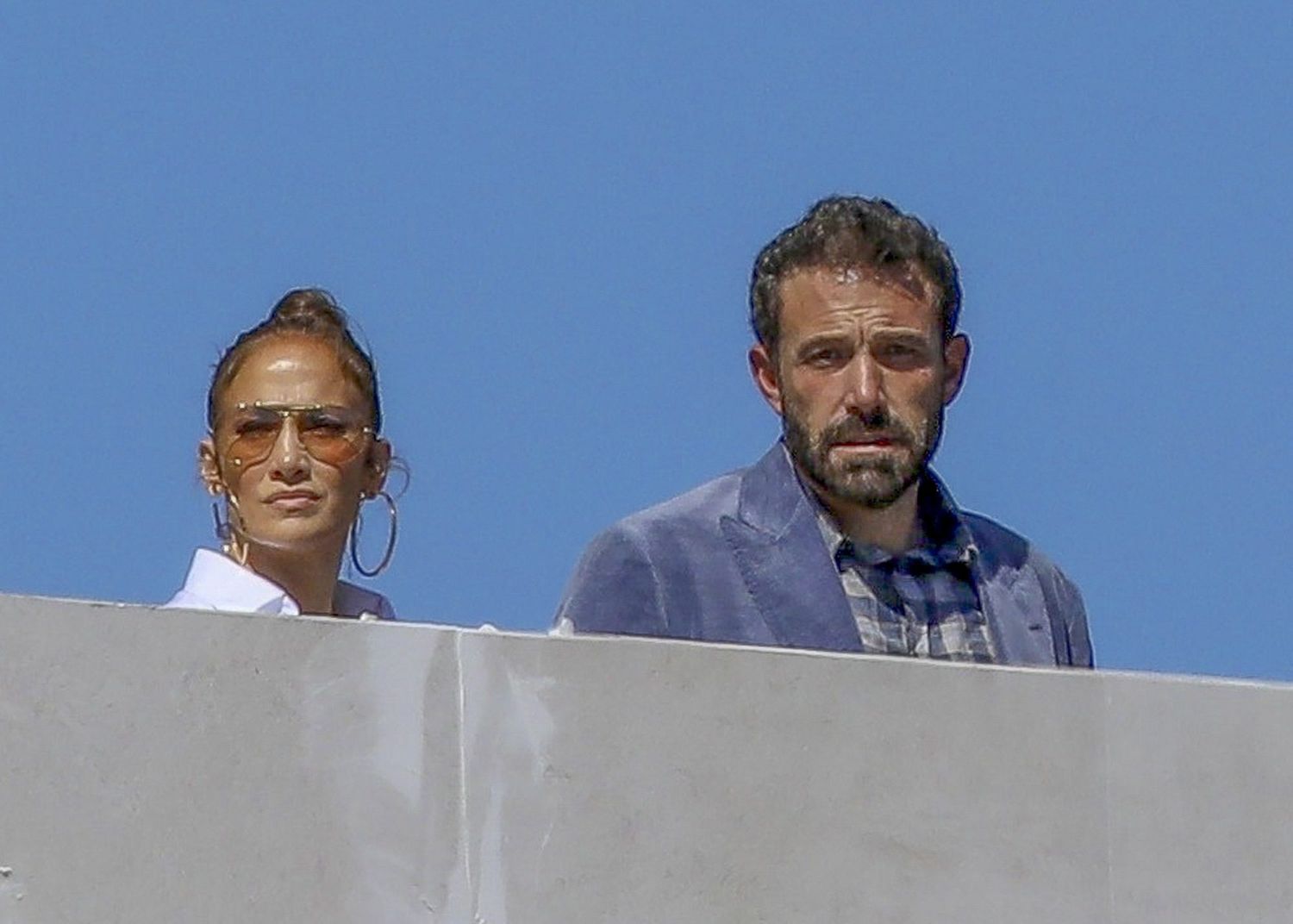 Jennifer Lopez y Ben Affleck controlan las remodelaciones de su nuevo hogar en Bel Air