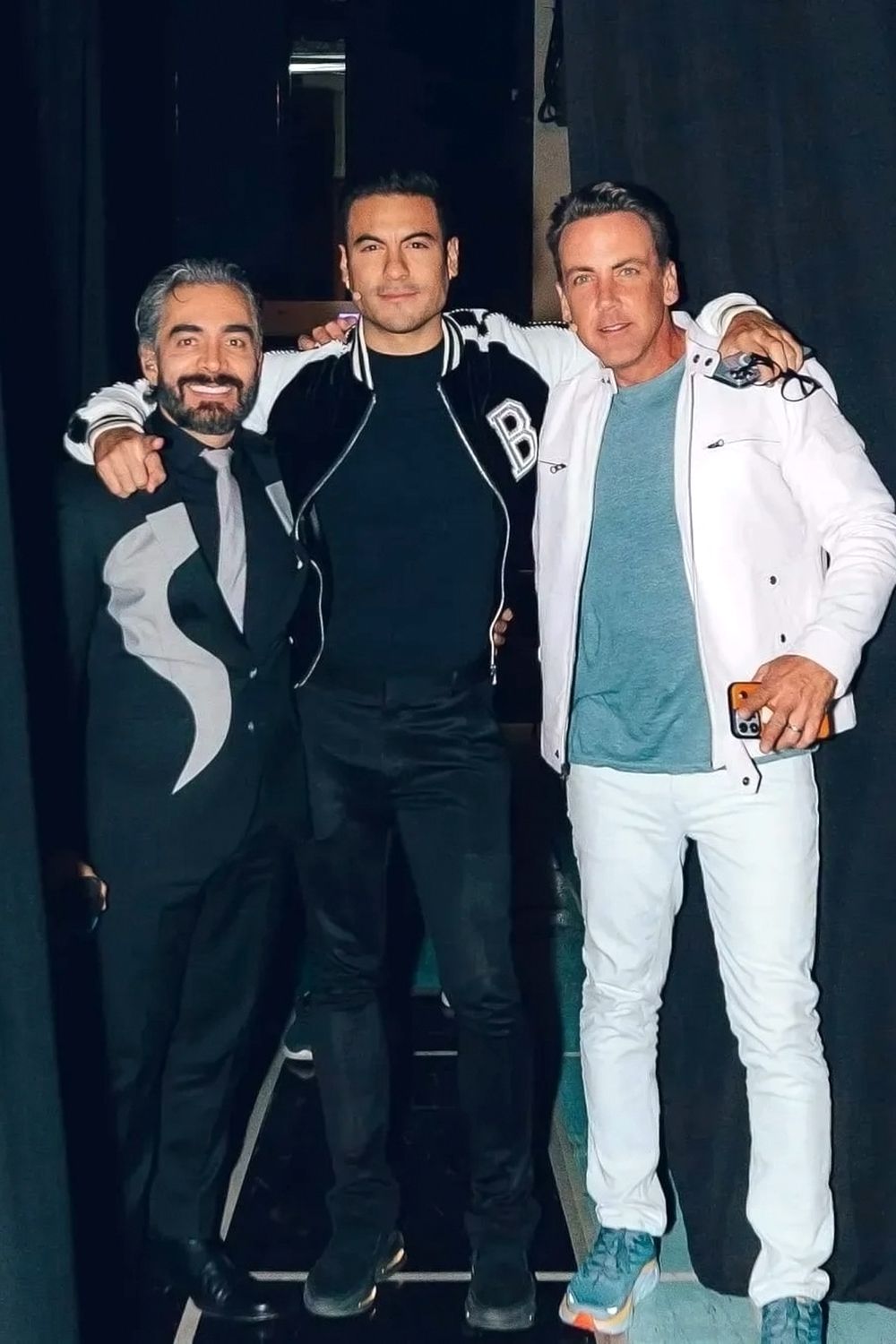 Carlos Ponce, Omar Chaparro y Carlos Rivera en el cuarto programa de la nueva temporada de "¿Quién Es La Máscara?"