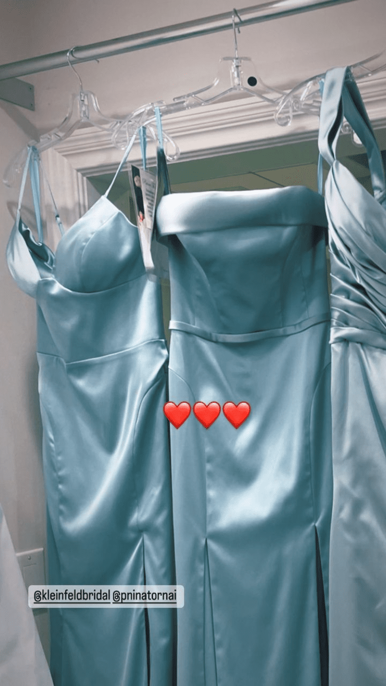 Lele Pons entrega sus vestidos a sus damas de honor ¡y así reaccionan! |  People en Español