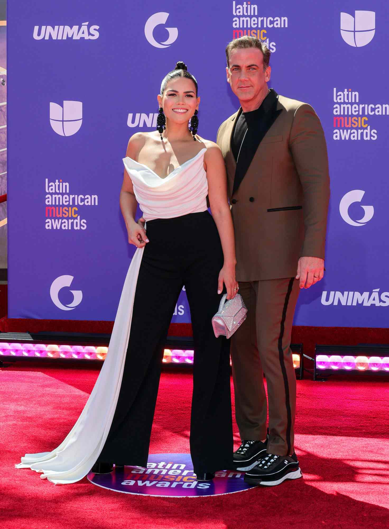 Carlos Ponce y Karina Banda