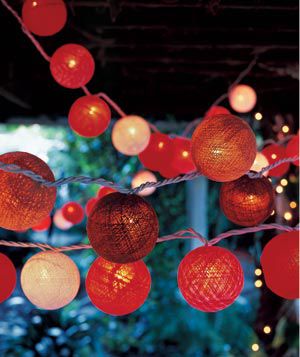 Electric red and pink woven round string lights