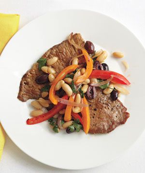 Pork Cutlets With Sautéed Peppers and Beans