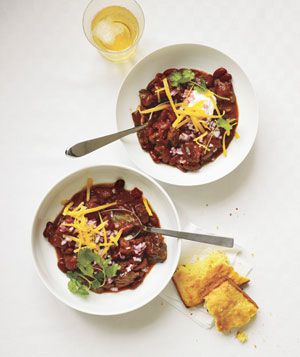 Slow-Cooker Smoky Beef and Bean Chili
