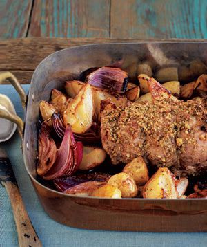 Fennel-Crusted Pork Loin With Roasted Potatoes and Pears