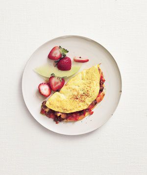 Sausage, Pepper, and Cheddar Omelet 