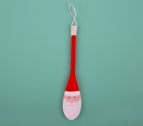 Christmas crafts ideas - Wooden Spoon Santa